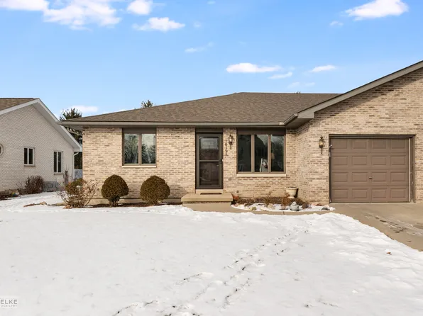 1019 John St #A, Yorkville, IL 60560