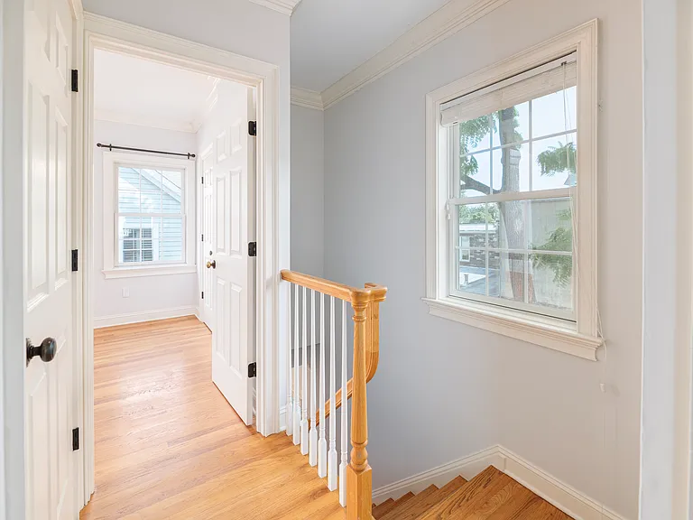 41 Harold St #B — Photo 9