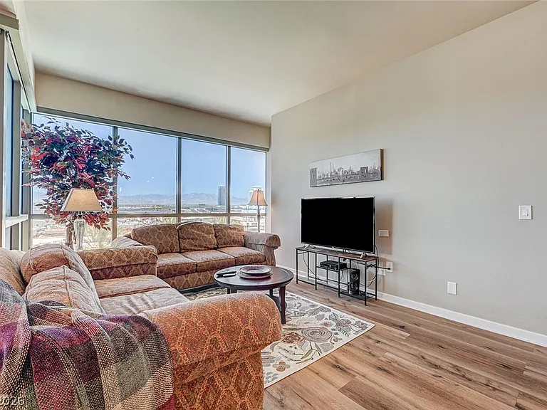 4575 Dean Martin Dr #506 — Photo 7