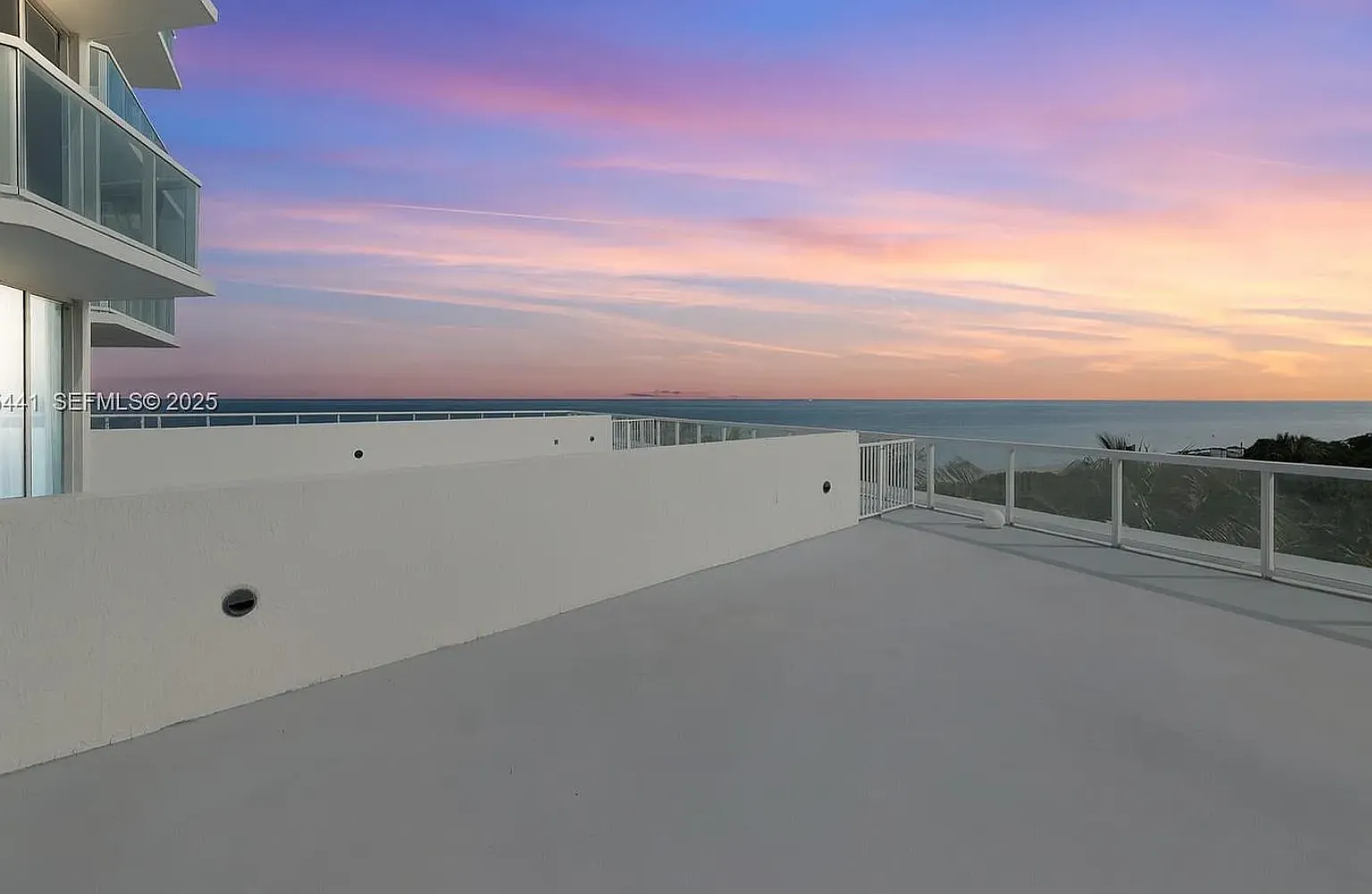 1 bed, 819 sqft, $6,500 — Photo 1