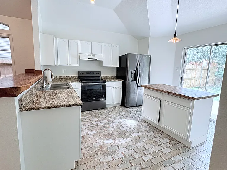 1660 Prescott Cir — Photo 7