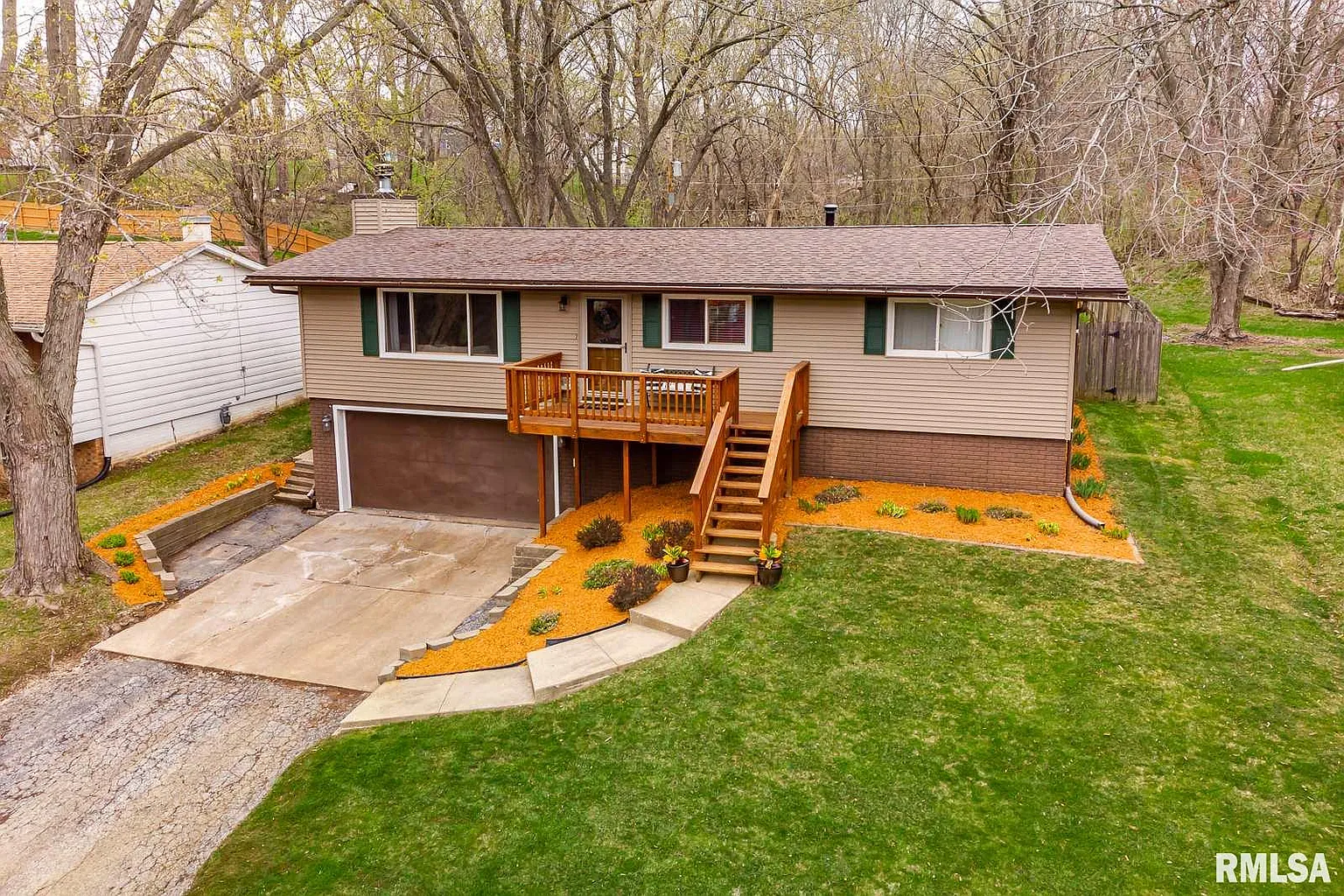 530 Ravine St photo 1