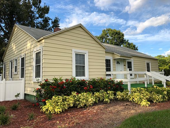 2nd image of 5817 28th Avenue Dr E