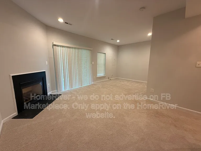 21793 Ladyslipper Sq — Photo 11