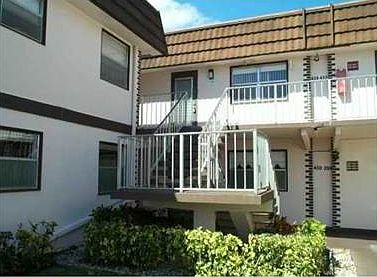 2nd image of 425 Brittany Dr #I