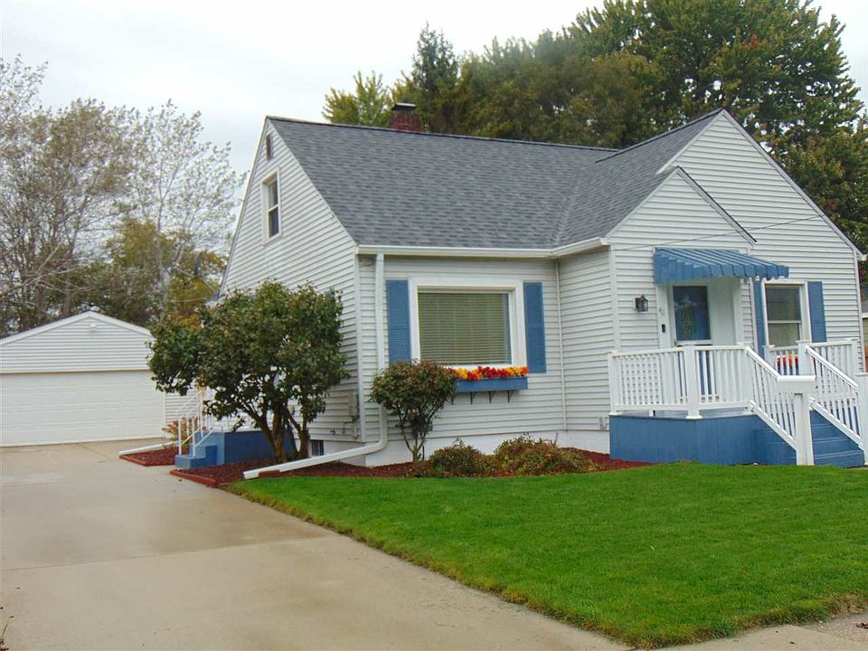 1st image of 411 Bradley St