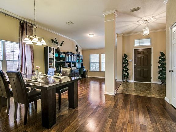 3rd image of 311 Highland Creek Dr