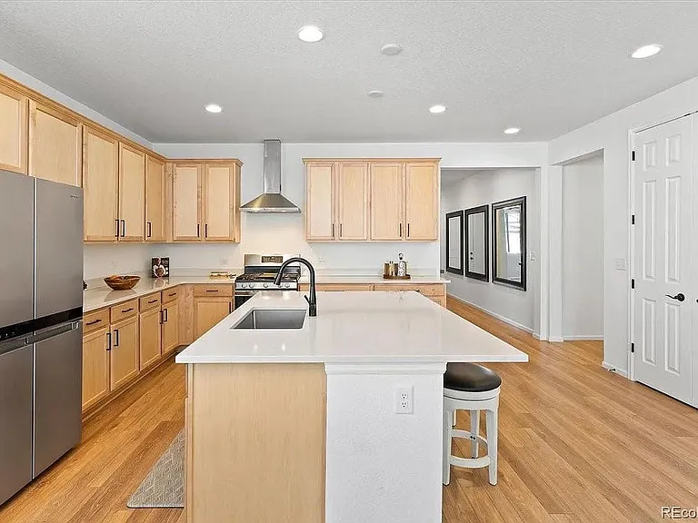 5107 Ditmars Ln — Photo 6