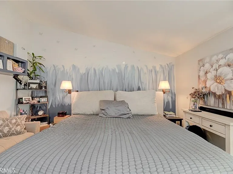 824 Camino Real #204 — Photo 19