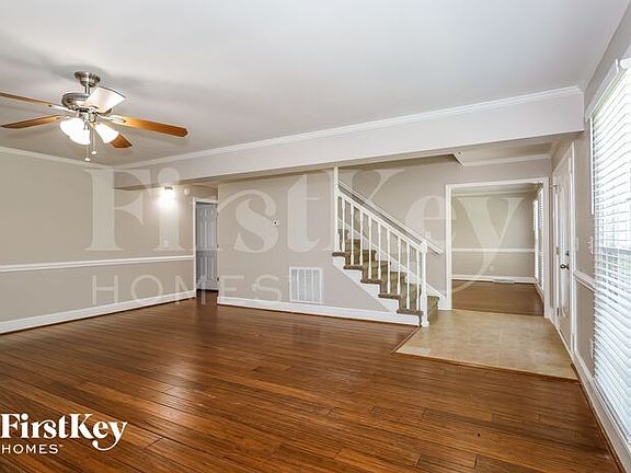 3rd image of 5319 Apple Blossom Ct