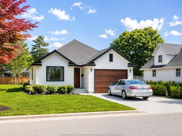 164 McLeod Ave, Amherstburg, ON N9V 2Y8