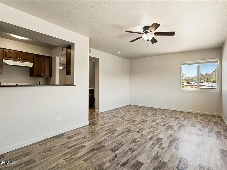 1346 E Mountain View Rd #208 — Photo 14