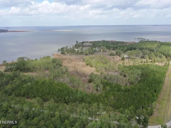 0 Holly Point Road, Lowland, NC 28552