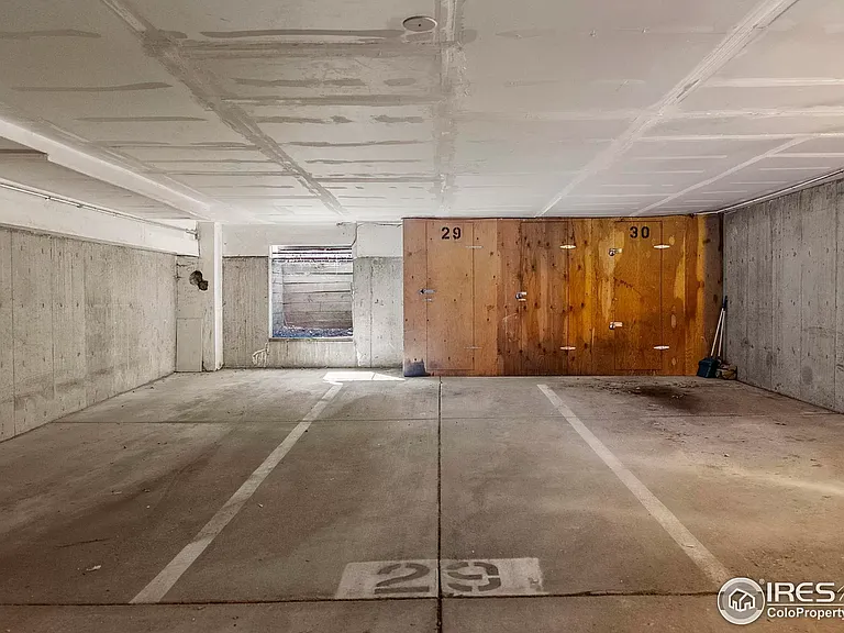3025 Broadway St #29 — Photo 17