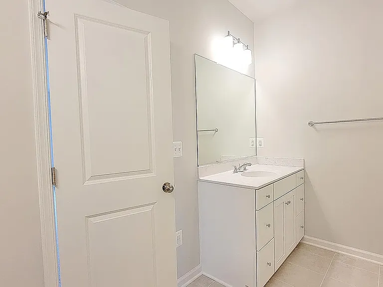 9233 Magellan Pkwy #B — Photo 19