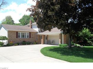 8504 Summerland Trl, Poland, OH