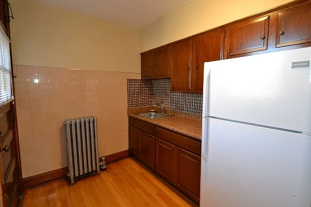 6326 N Artesian Ave #M01R — Photo 3