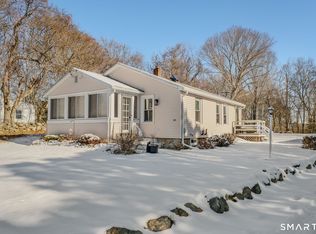 125 Spithead Rd, Waterford, CT 06385