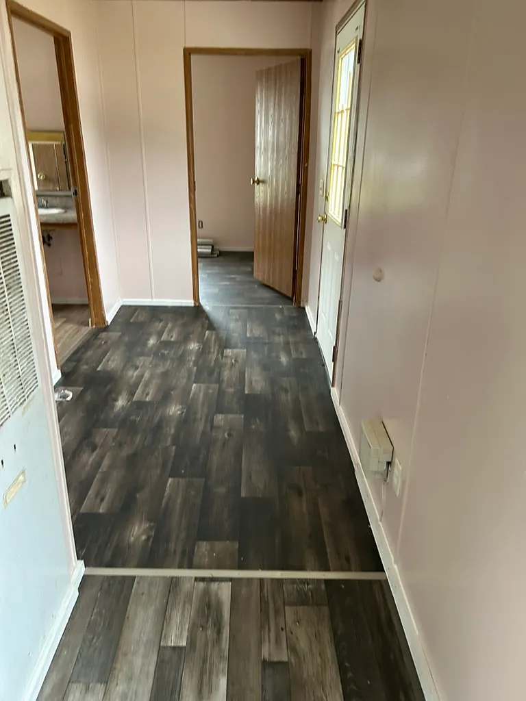 3 bed, $775 — Photo 2