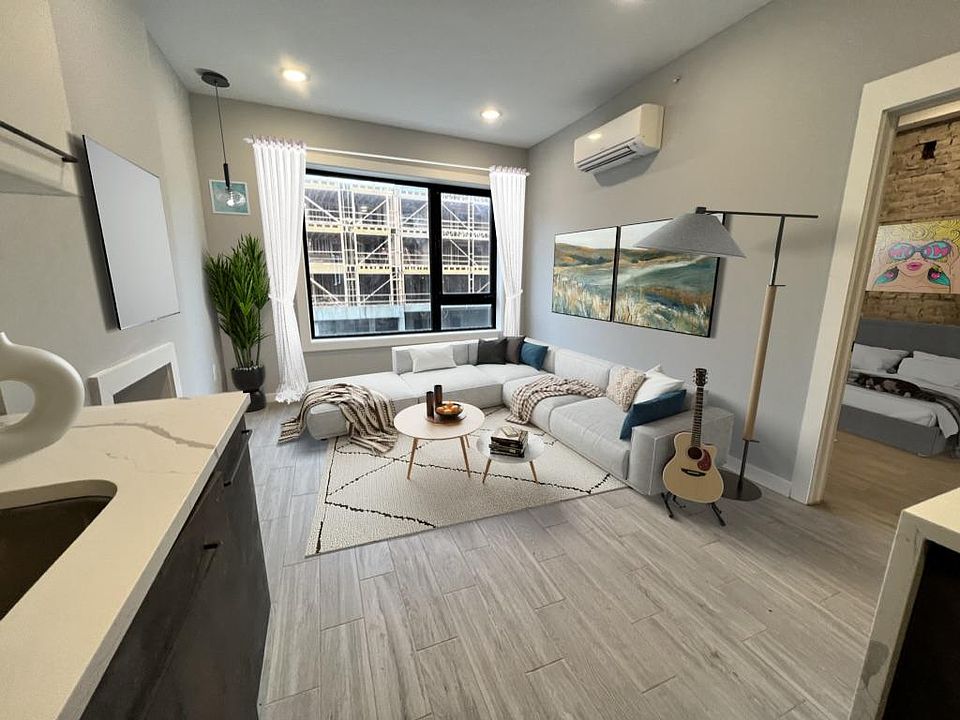 376 Broad B Unit