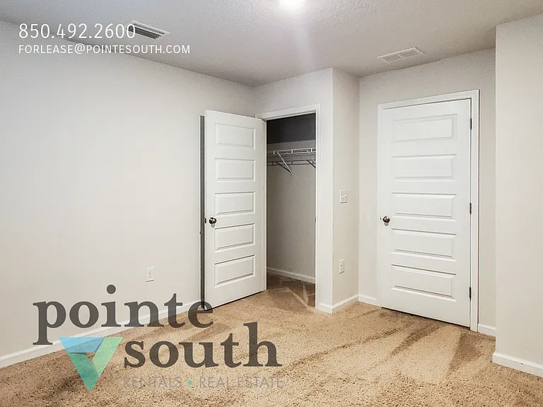 7332 Lakeside Oak Ct — Photo 16