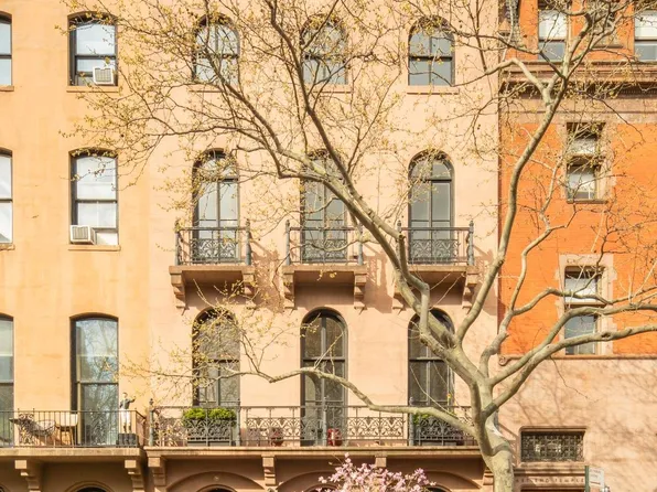 243 East 17th Street image 40 of 43