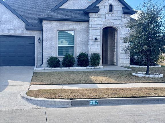 3rd image of 157 Mickelson Dr