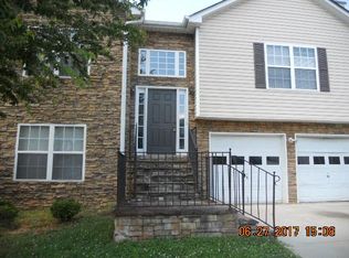 7028 Red Maple Ln, Lithonia, GA 30058