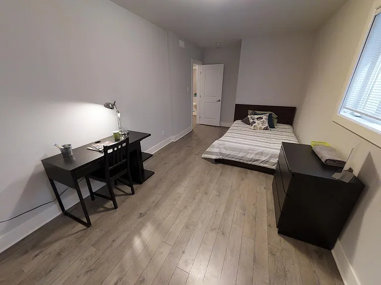 173 Henderson Ave — Photo 36