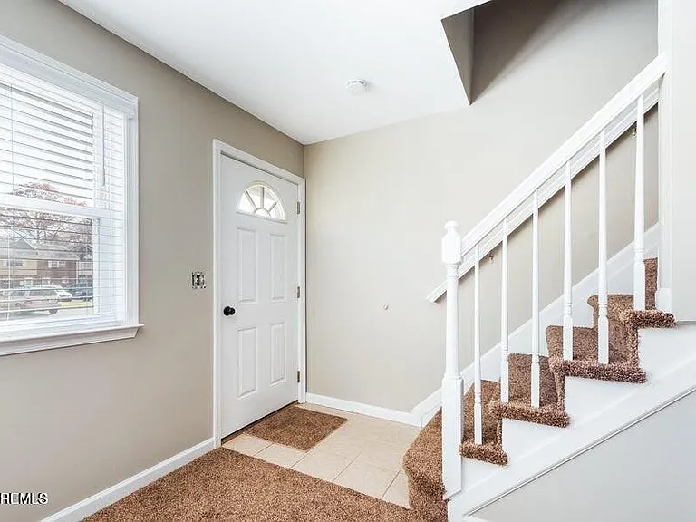 53 Briar Mills Dr #53 — Photo 3
