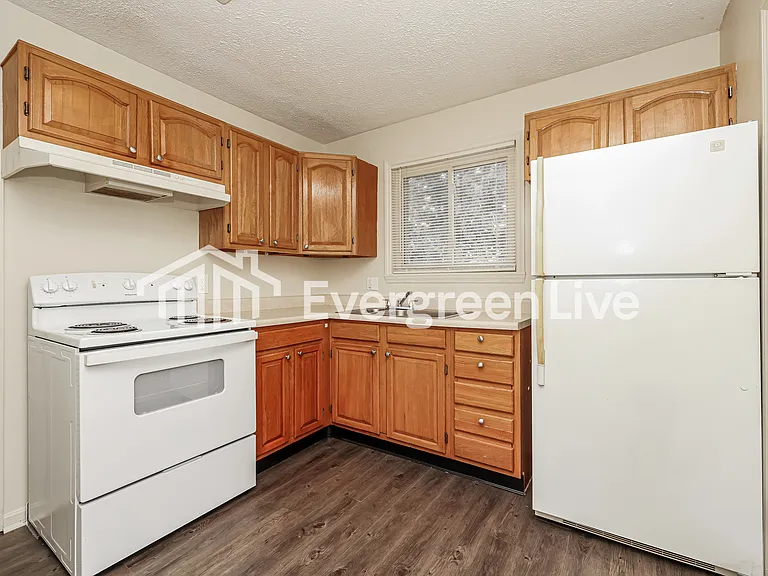 5338 Rawlings Dr — Photo 7