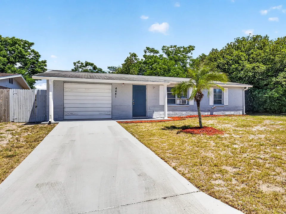 4441 Terry Loop
