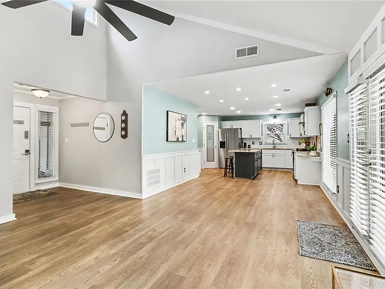 210 Fireside Way — Photo 7