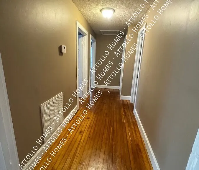 226 Bear Creek Rd E — Photo 9