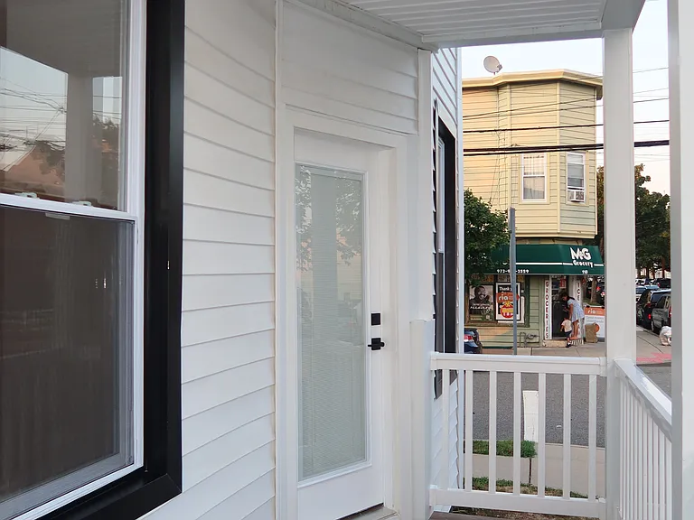 116 Van Riper Ave #1 — Photo 11