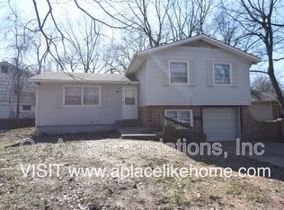 8107 E 89th Ter, Kansas City, MO 64138