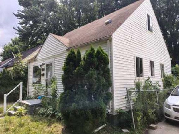 3rd image of 26207 Colgate St