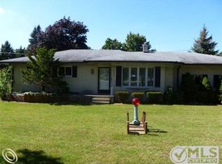 6005 Pontiac Lake Rd, Waterford, MI 48327