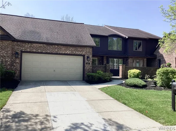 122 Hidden Ridge Cmn, Buffalo, NY 14221