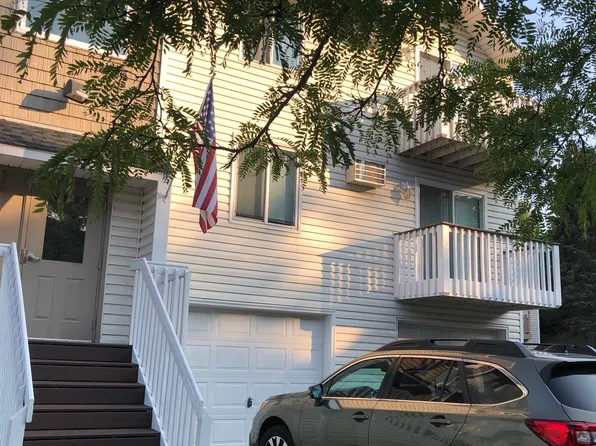 937 Wescott Trl #207, Eagan, MN 55123