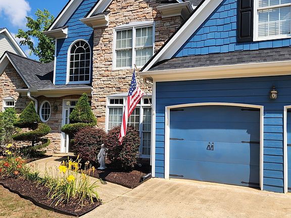 3rd image of 29 Sedgefield Overlook