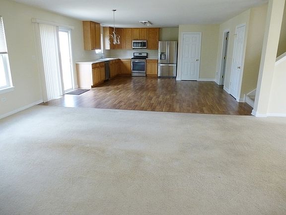 3rd image of 1753 Stonegate Dr