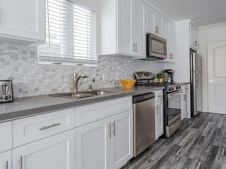 817 N Mariposa Ave #81734 — Photo 6