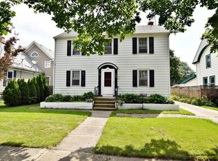 205 Anderson Blvd, Geneva, IL 60134