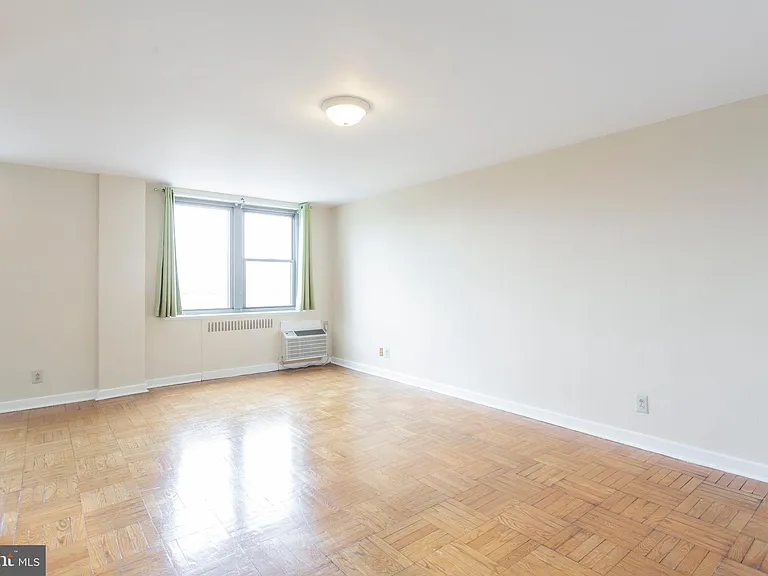 2601 Pennsylvania Ave #711 — Photo 7