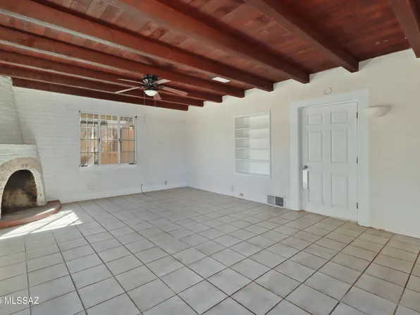 3250 E Fairmount St, Tucson, AZ 85716