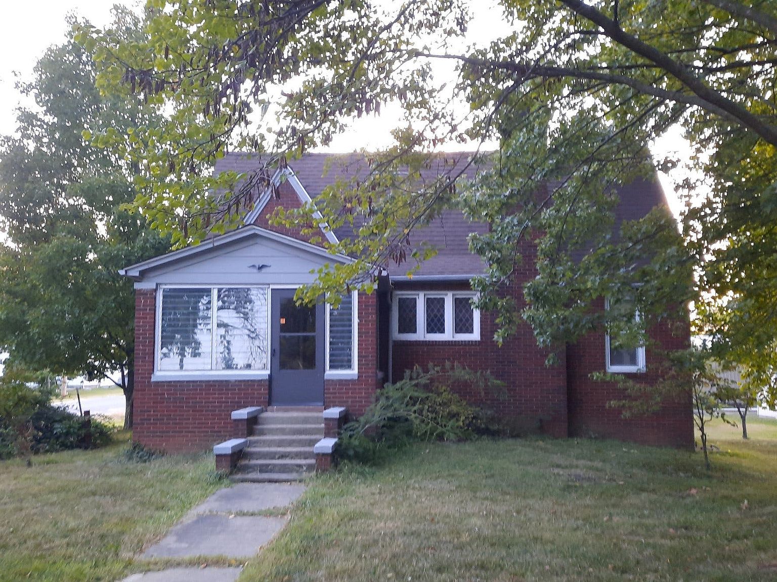 203 N Valter St, Ridgway, IL 62979 Zillow