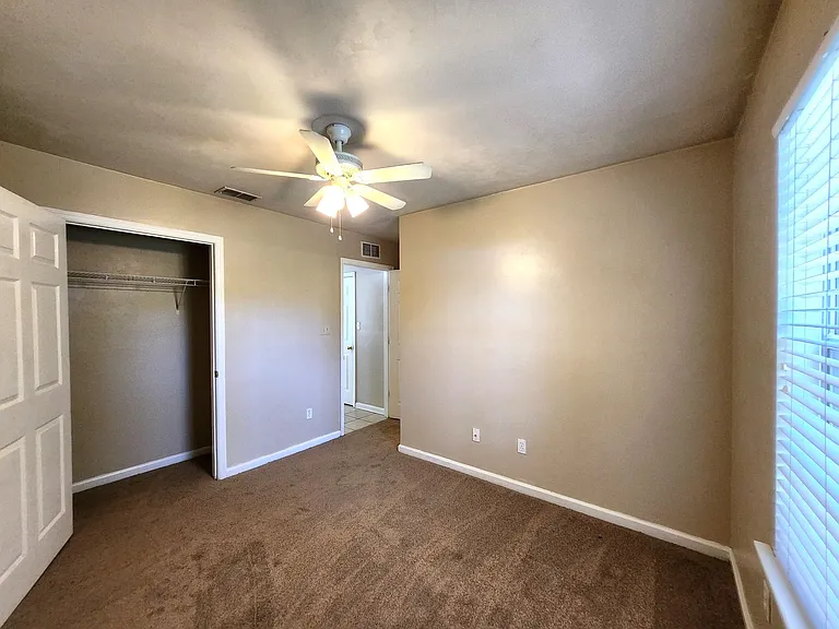 225 Rivoli Rd #1 — Photo 10