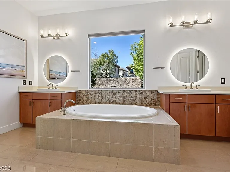 2341 Martinique Ave — Photo 47