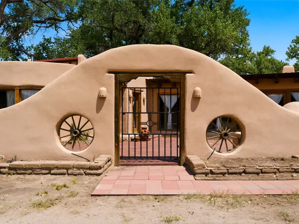 156 Catherine Ln, Espanola, NM 87532